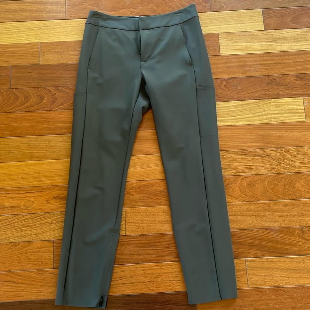 Athleta stellar trouser in gray
